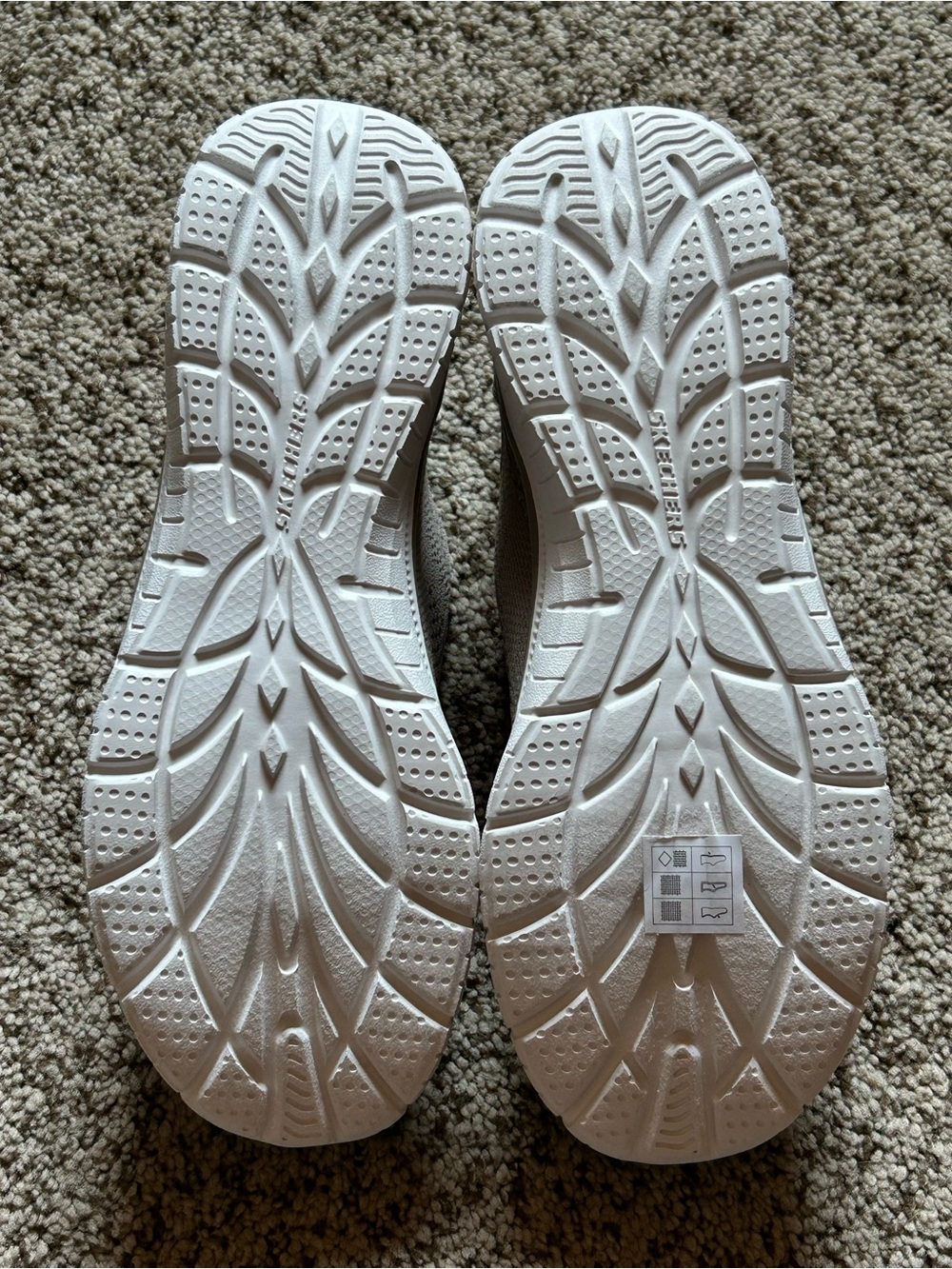 Skechers Virtue Flawless Hands Free Taupe stretch knit sneakers women's size 9 - Picture 9 of 10